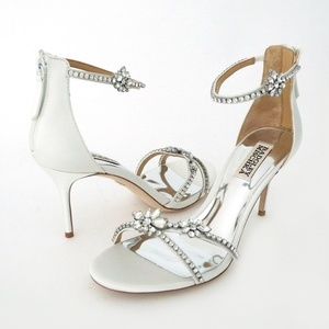 badgley mischka hobbs